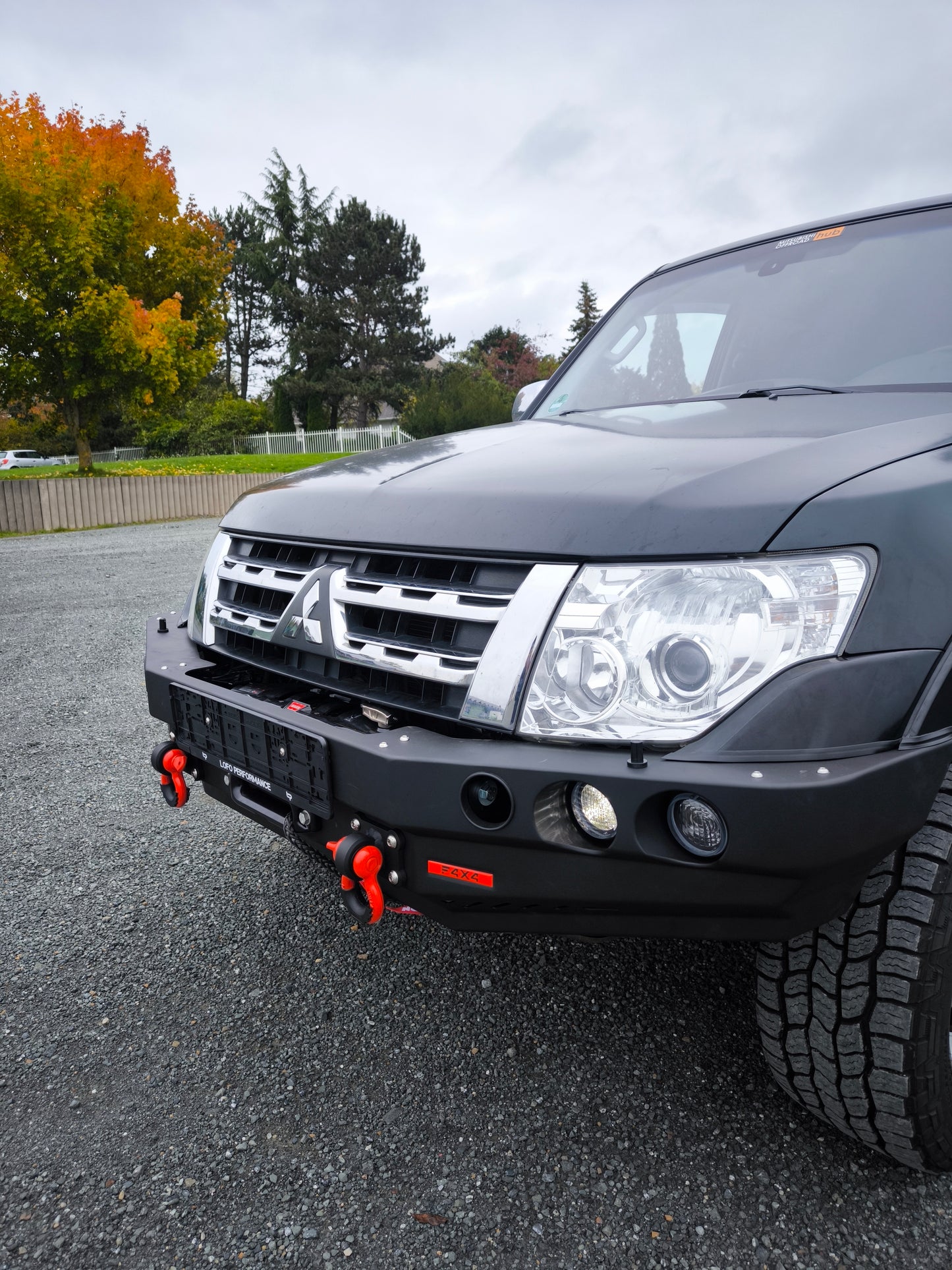 F4x4 Seilwindenstoßstange Mitsubishi Pajero V80