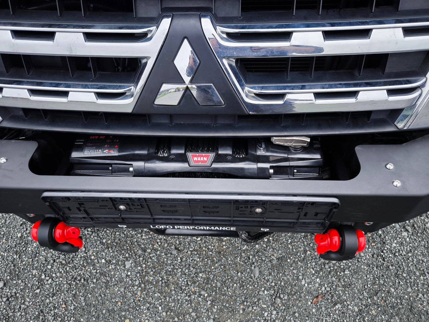 F4x4 Seilwindenstoßstange Mitsubishi Pajero V80